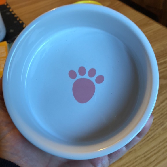 Pink pet bowl for water or food.  Hand crafted stoneware. - Picture 2 of 5